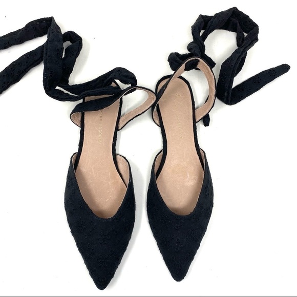 Anthropologie black eyelet point toe tie up flats - Picture 4 of 9